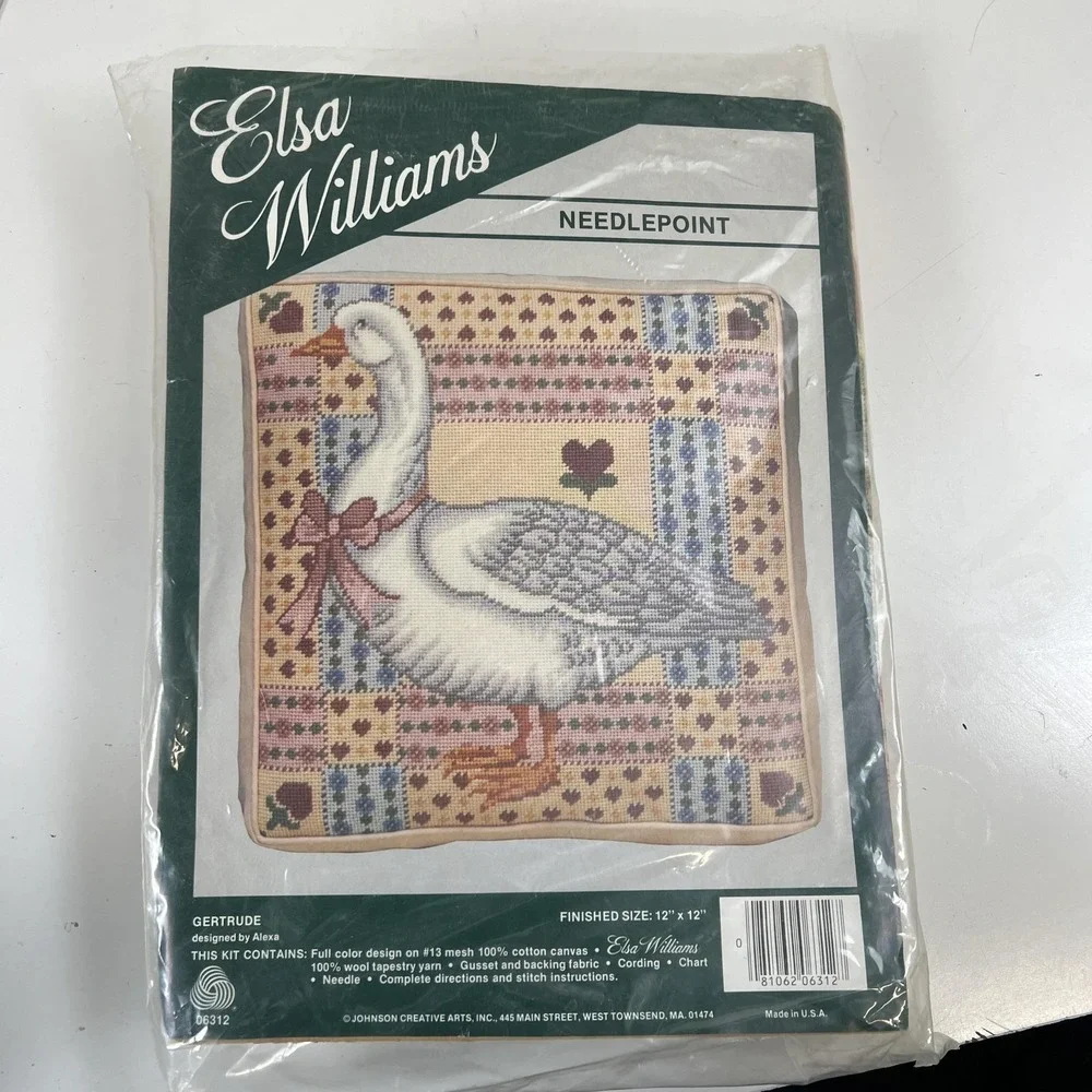 Elsa Williams Needlepoint‎ Pillow Cover 12x12 Multicolor Goose Design Kit
